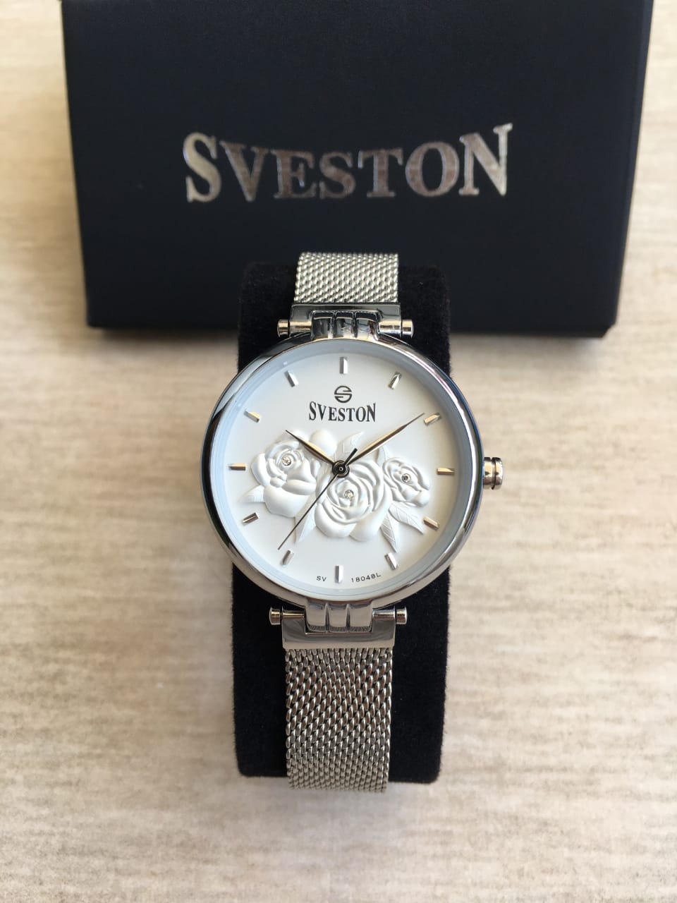 Sveston Fiore Stainless Steel Wrist Watch for Womens in Multi Shades