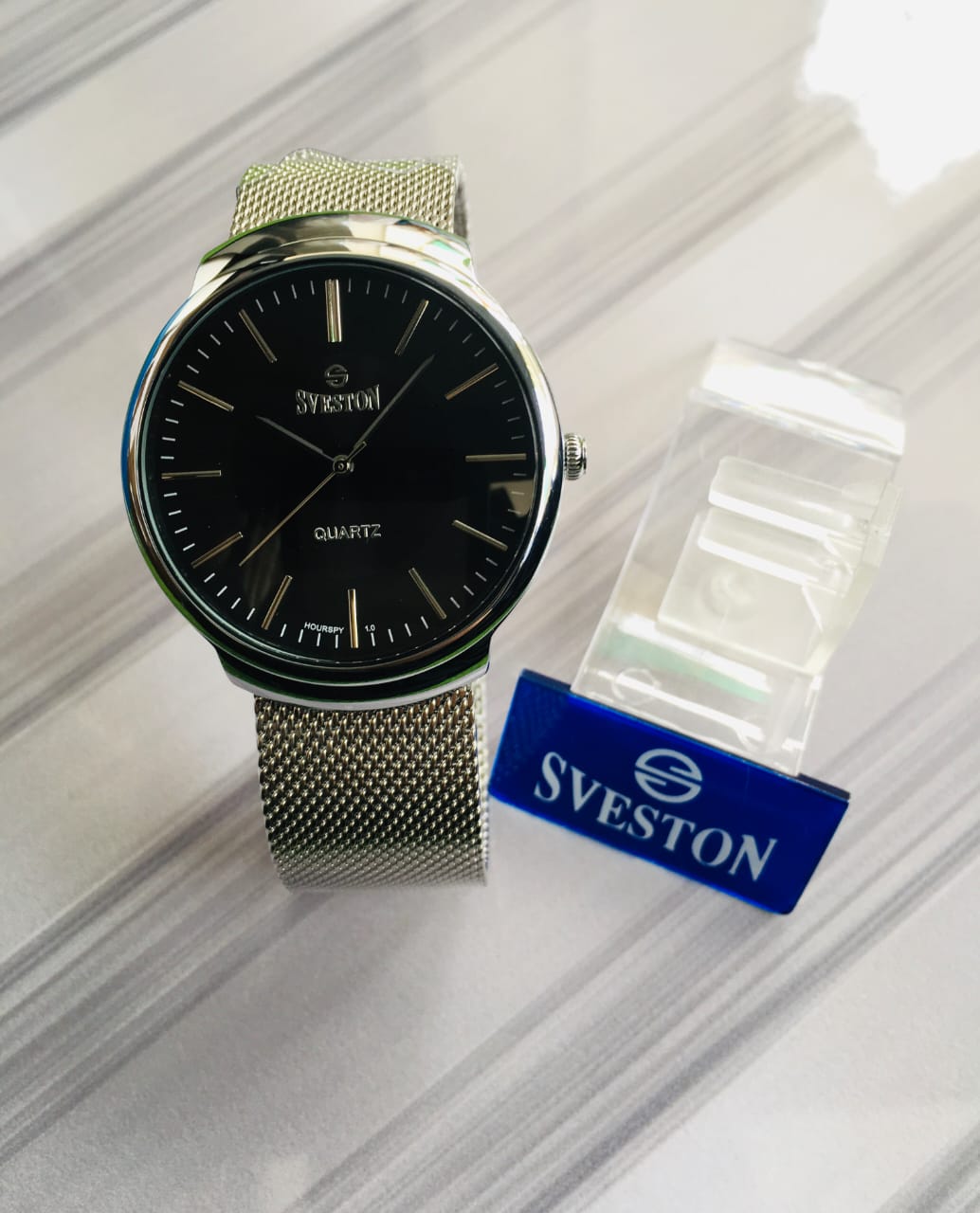 Sveston Hourspy Stainless Steel Wrist Watch for Mens in Multi Shades